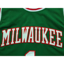 Load image into Gallery viewer, Retro Milwaukee #1 Oscar Robertson Basketball Jersey Green